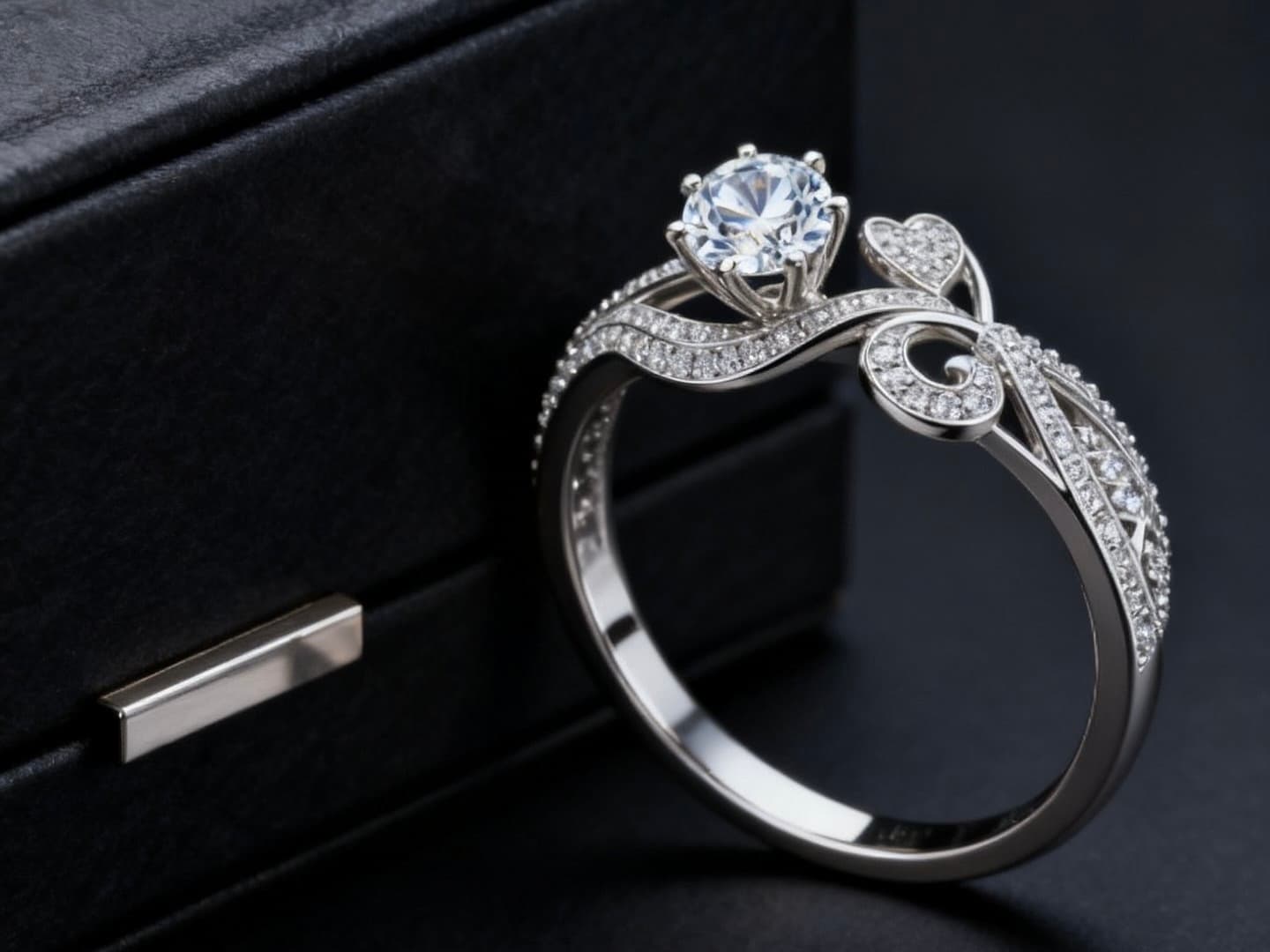 Atlas Heritage Ring
